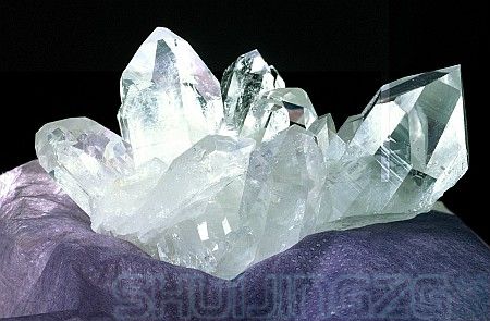 康比電子晶振廠家以雄厚產能解決電子產品熱潮帶來的缺貨現象